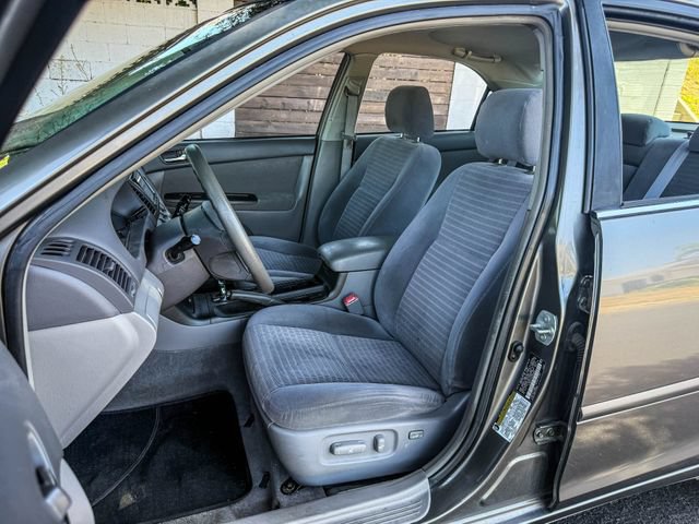 Used 2006 Toyota Camry LE FWD image 10