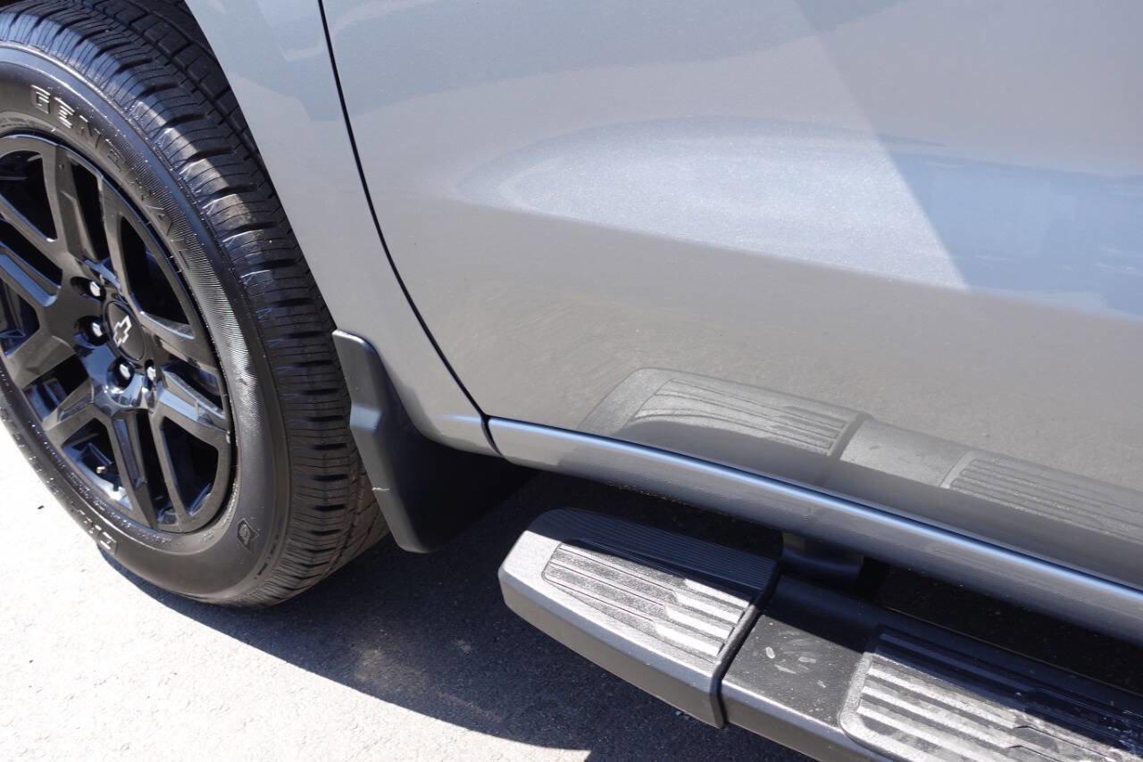 Used 2023 Chevrolet Silverado 1500 Custom w/ LPO, Dark Essentials Package image 11