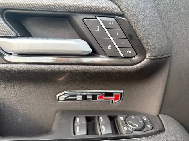 New 2026 GMC Sierra 1500 AT4 w/ AT4 Premium Package AWD/4WD image 17