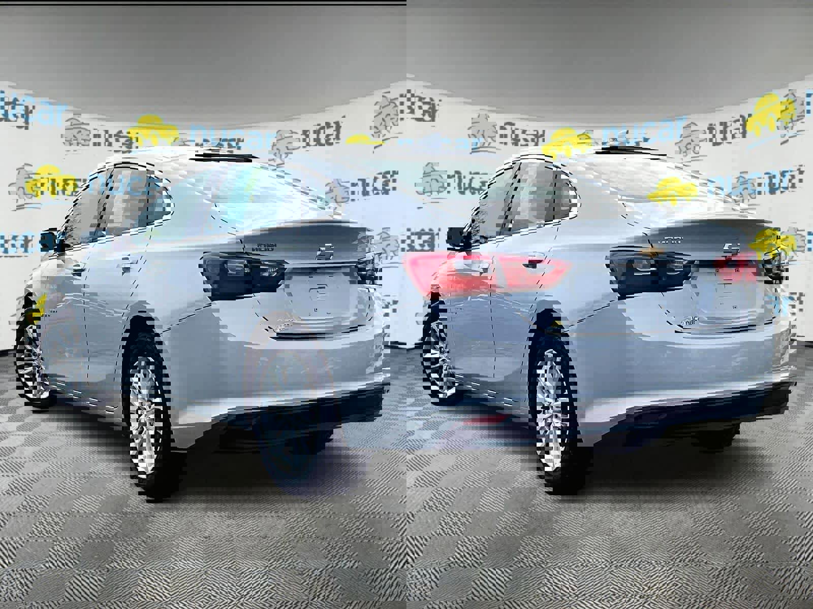 Used 2016 Chevrolet Malibu LT image 4