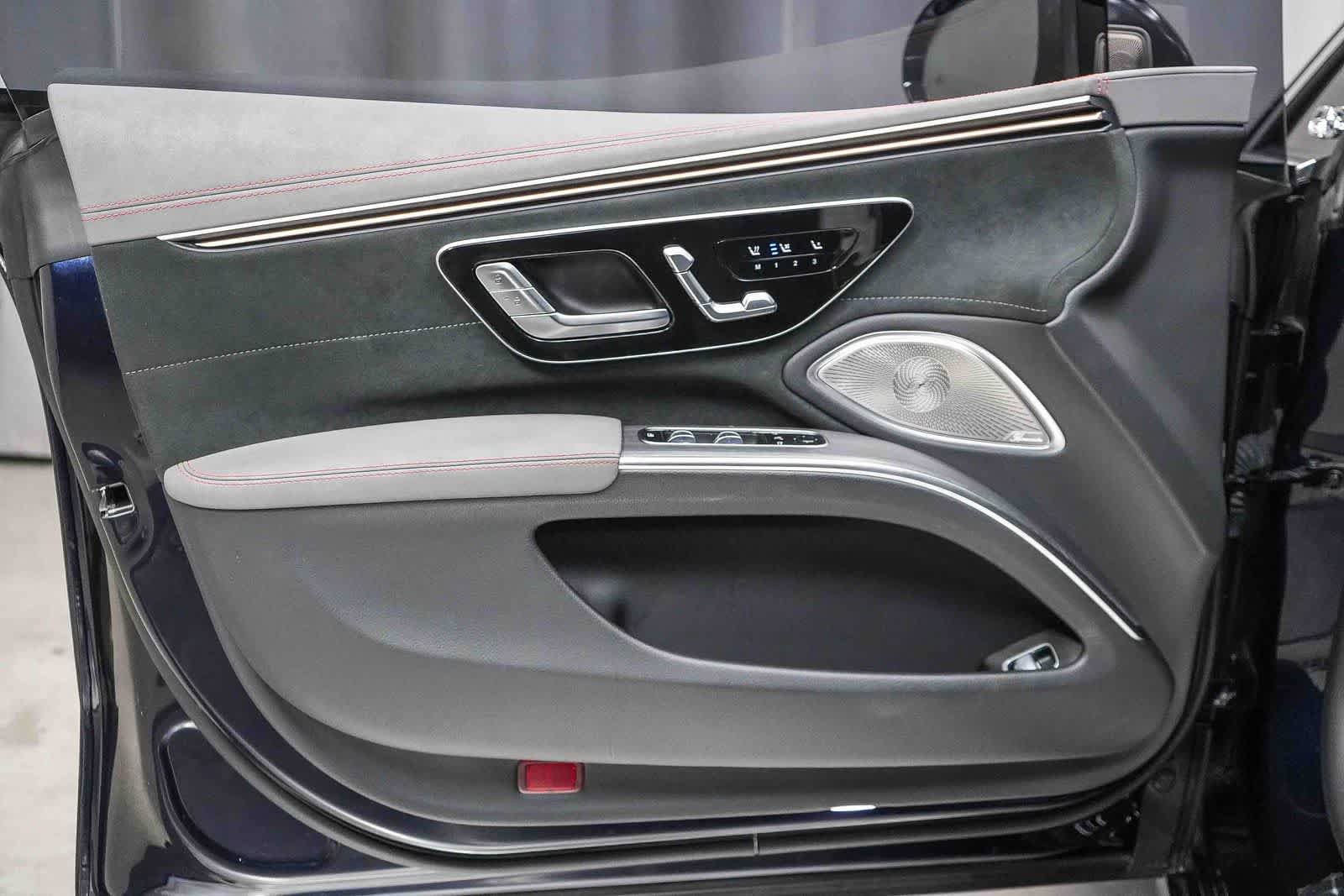 Certified 2023 Mercedes-Benz EQS 580 4MATIC Sedan image 20