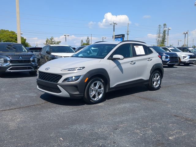 Used 2023 Hyundai Kona SEL w/ Cargo Package image 2