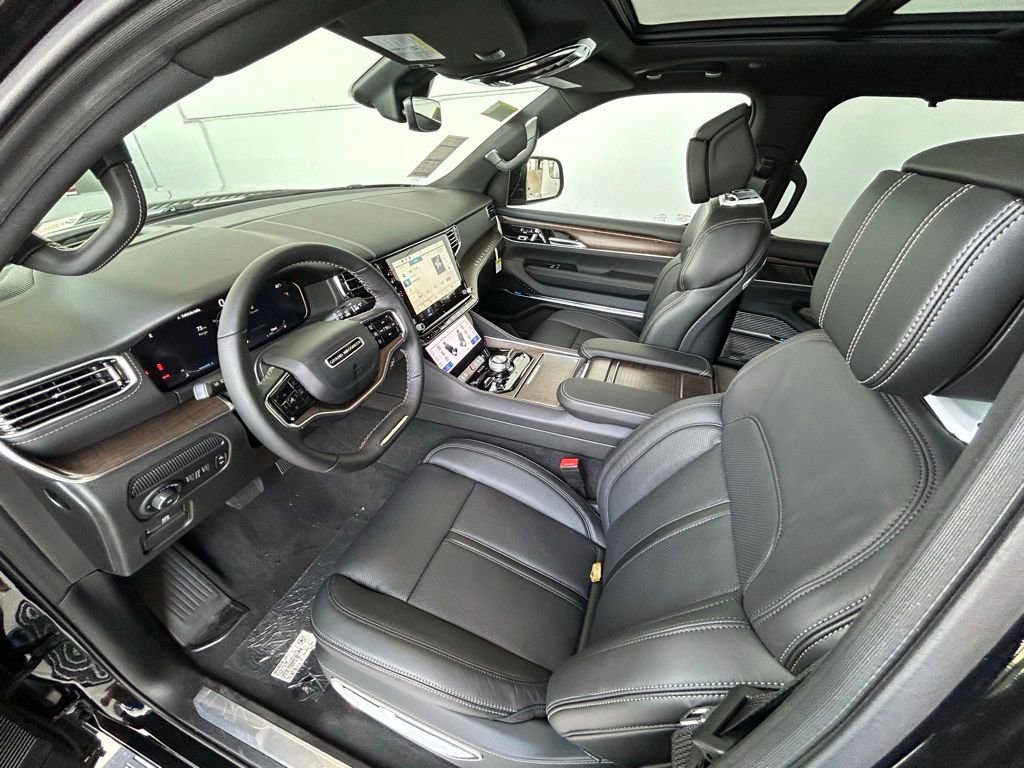 Used 2024 Jeep Grand Wagoneer L 4WD w/ HD Trailer Tow Package image 42