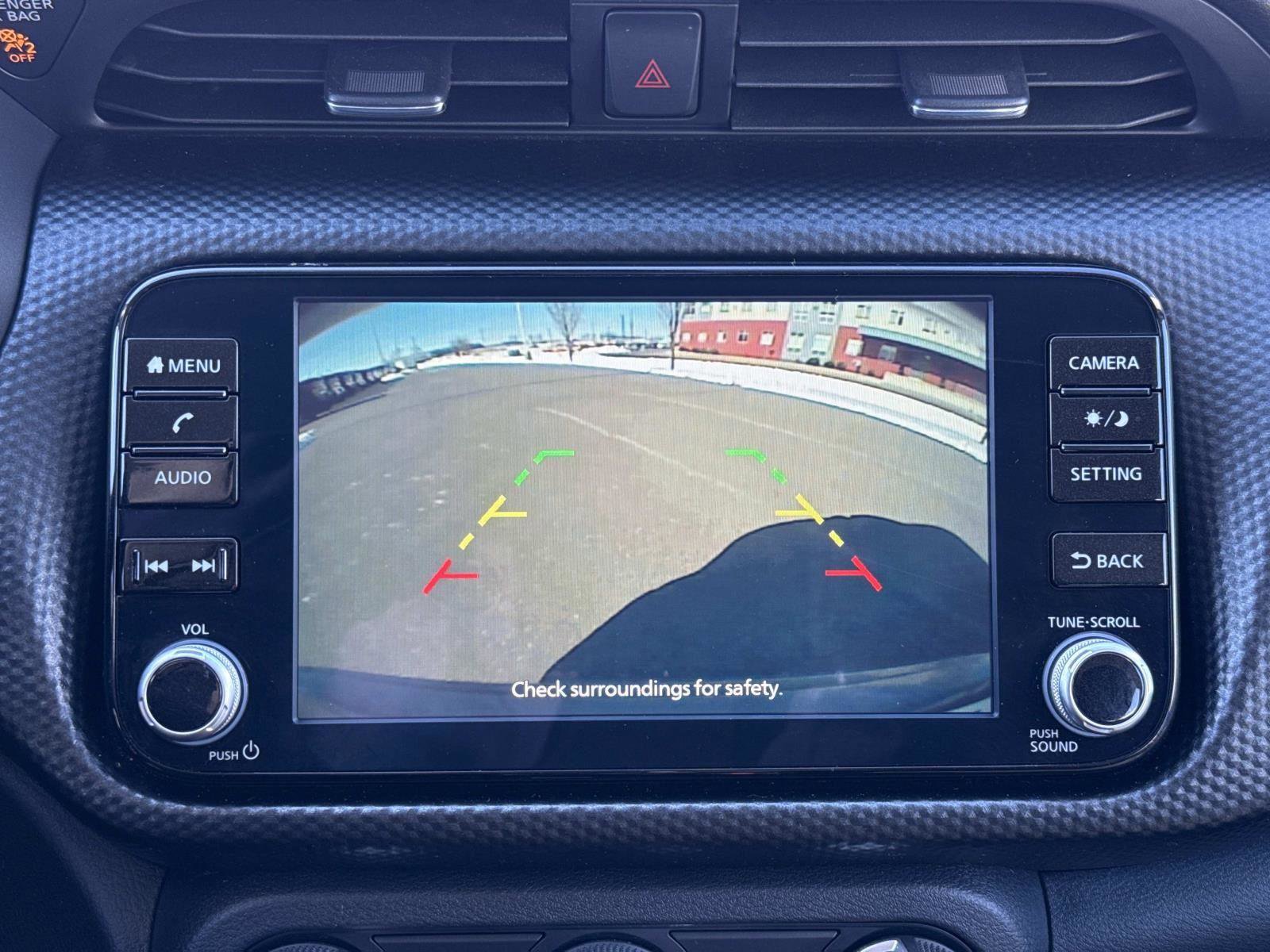 Used 2024 Nissan Kicks SV image 4