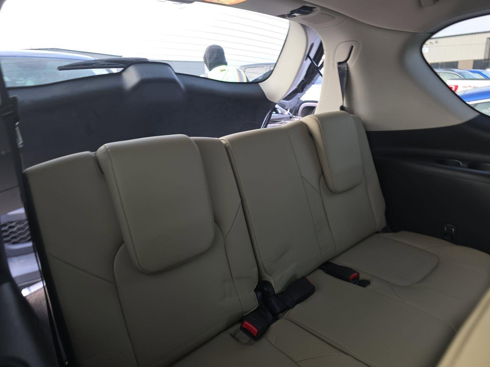 Used 2024 INFINITI QX80 Premium Select w/ Cargo Package image 17