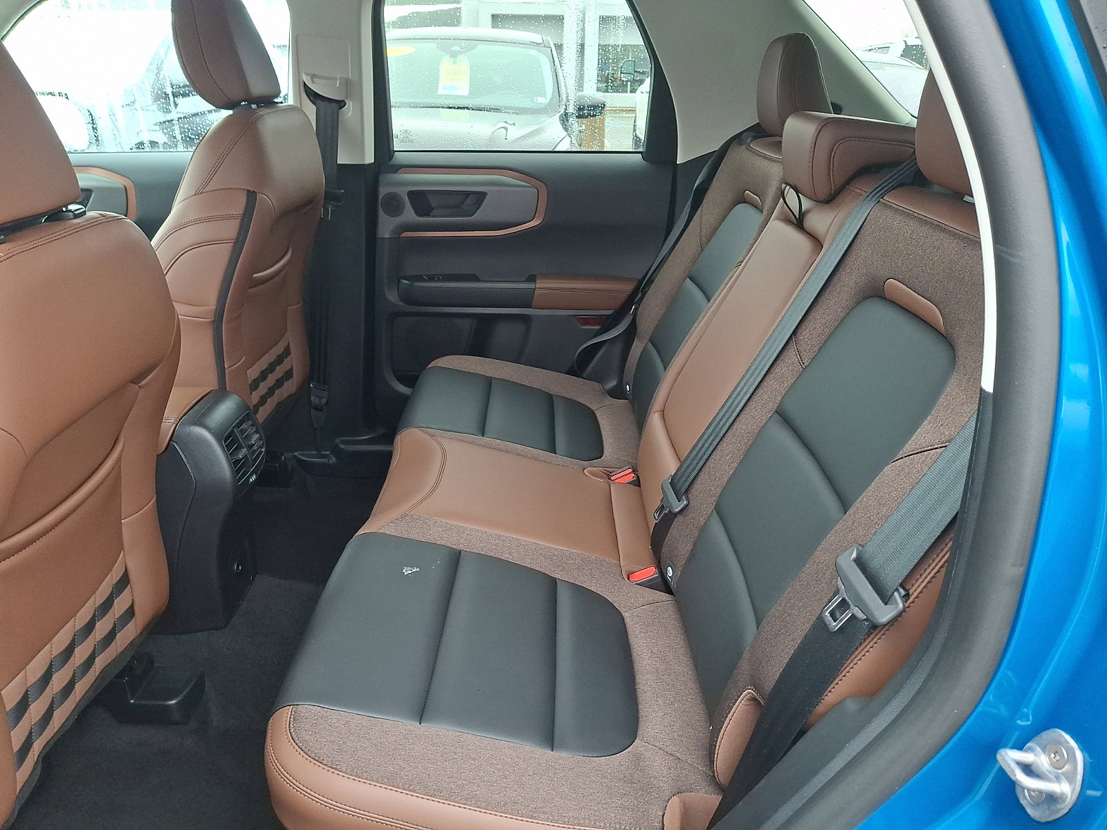 Certified 2025 Ford Bronco Sport Outer Banks w/ Outer Banks Tech Package+ AWD/4WD image 10