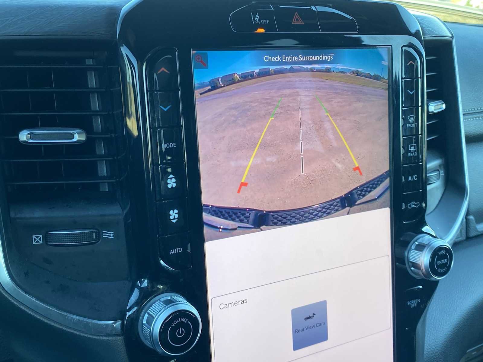 Used 2025 RAM 1500 Laramie w/ Sport Appearance Package image 23