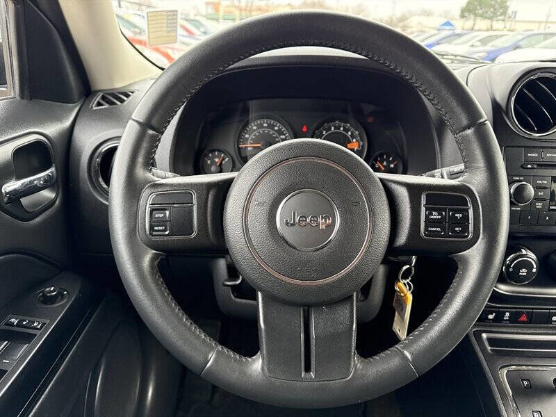 Used 2017 Jeep Patriot Latitude image 22