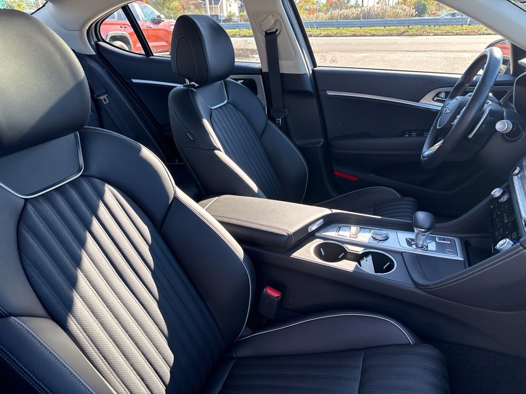 Used 2026 Genesis G70 2.5T Prestige AWD/4WD image 29
