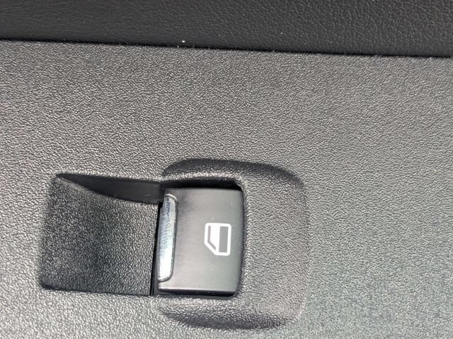 Used 2024 Ford Edge SE AWD/4WD image 32