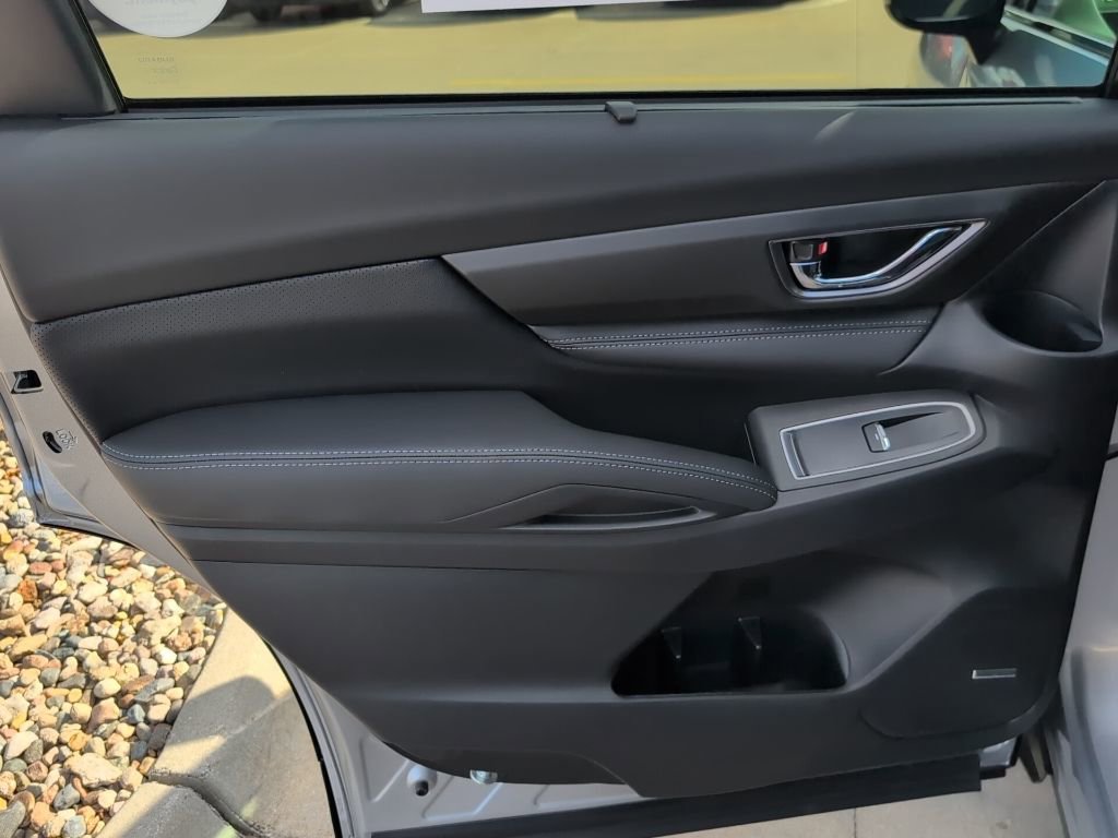 Used 2025 Subaru Ascent Limited image 49