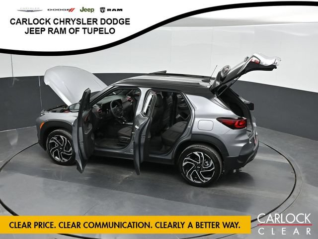 Used 2025 Chevrolet TrailBlazer RS w/ Driver Confidence Package AWD/4WD image 55