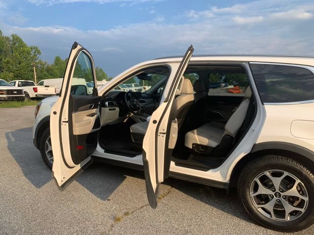 Used 2020 Kia Telluride EX AWD/4WD image 18