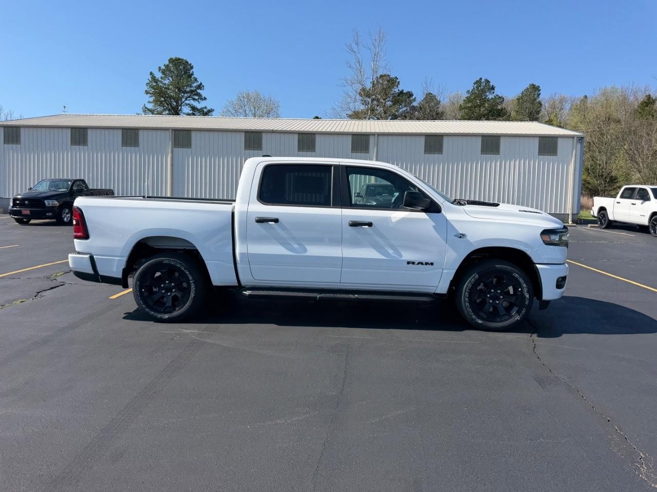 New 2026 RAM 1500 Express AWD/4WD image 2