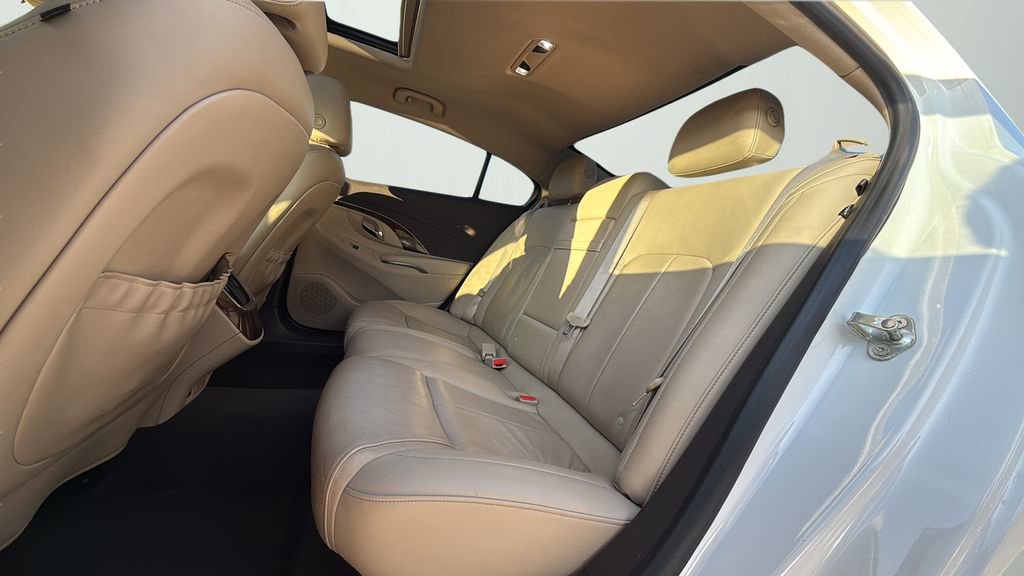 Used 2015 Buick LaCrosse Leather image 10