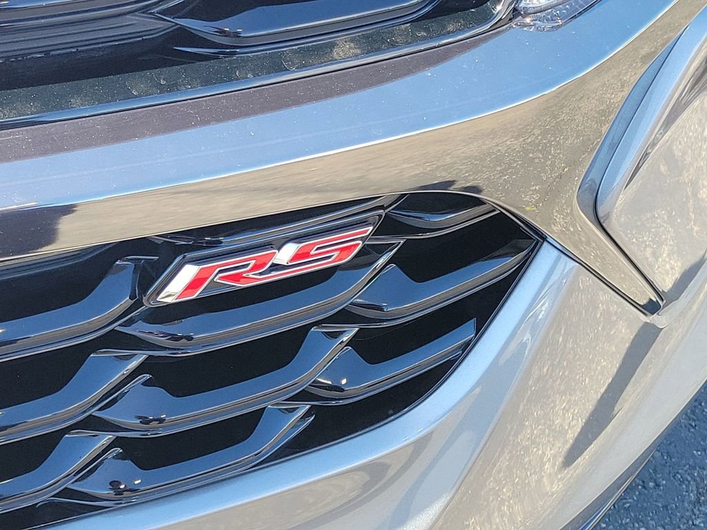 Used 2025 Chevrolet Trax RS w/ Sunroof Package FWD image 29