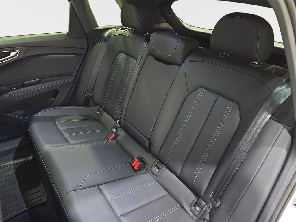 Used 2024 Audi Q4 e-tron Premium w/ Convenience Package image 14