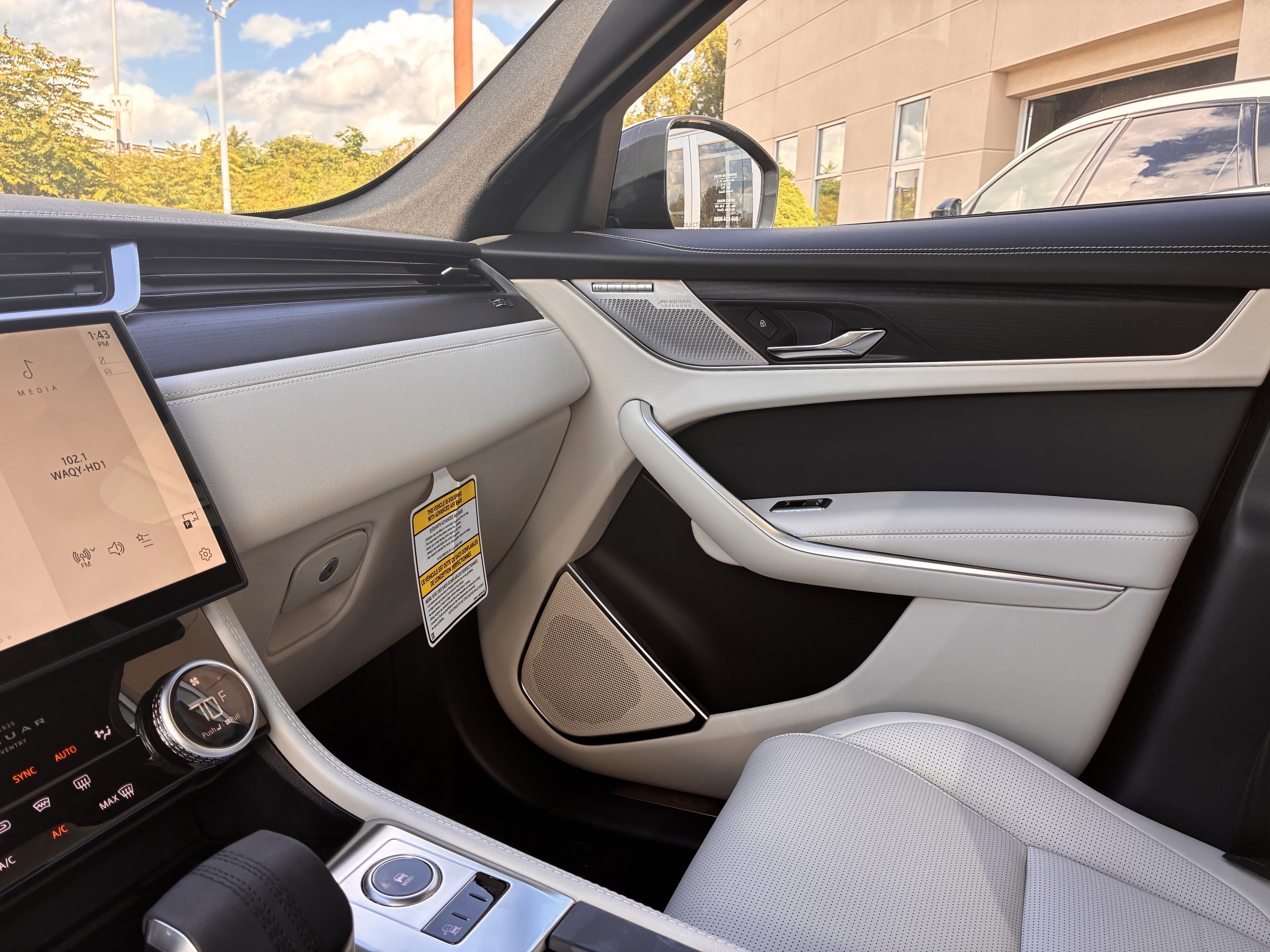 New 2026 Jaguar F-PACE R-Dynamic S image 19