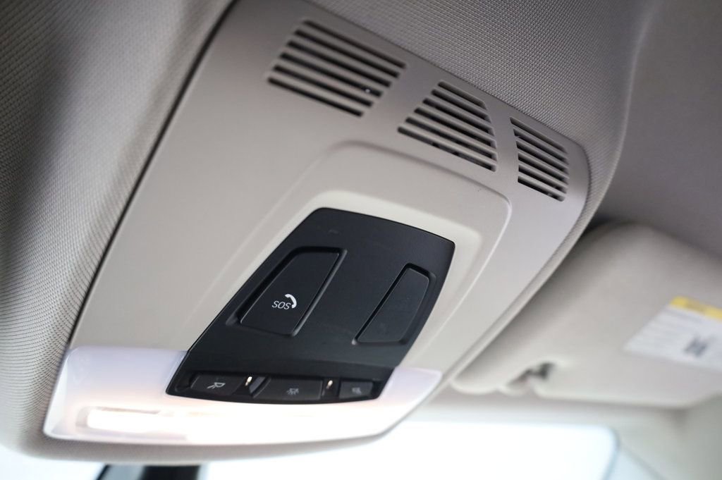 Used 2015 BMW i3 image 30