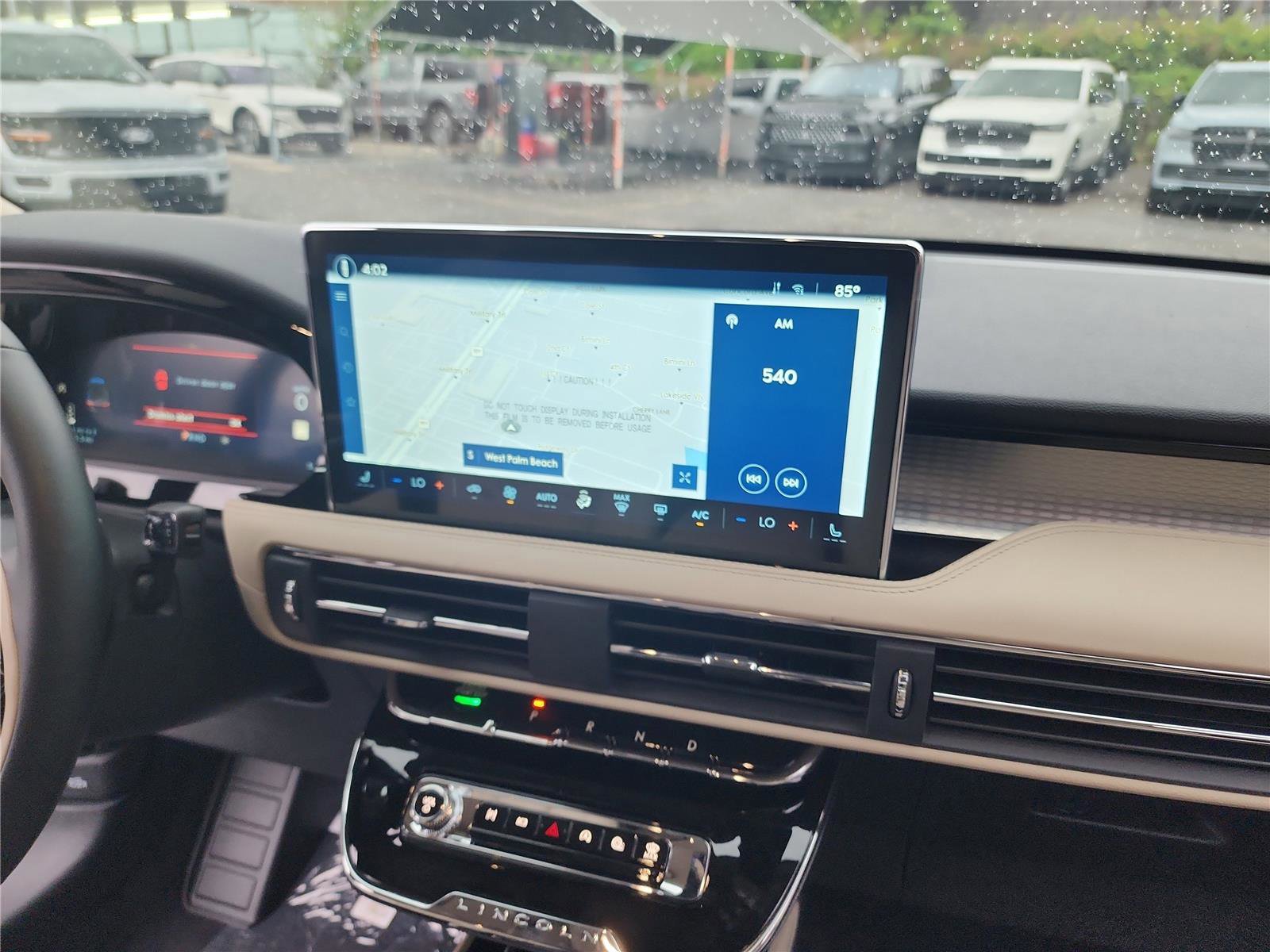 New 2026 Lincoln Corsair Premiere image 24