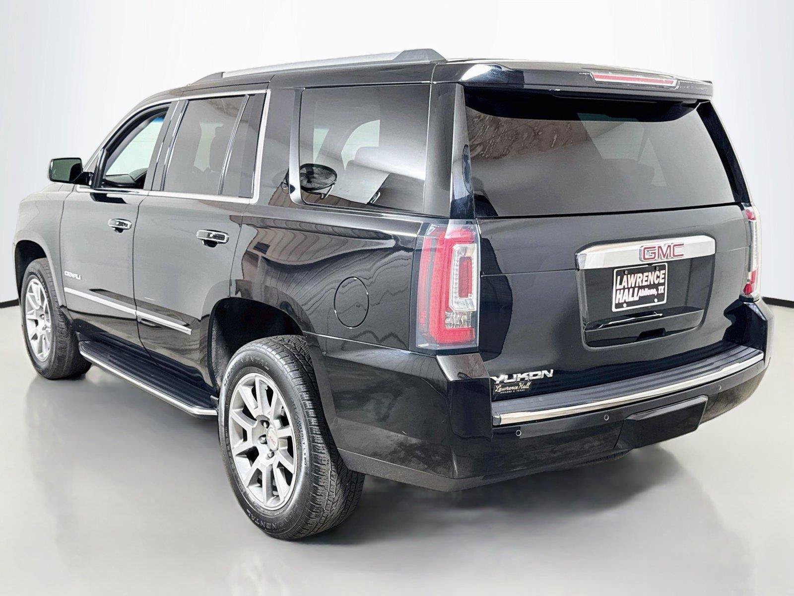 Used 2019 GMC Yukon Denali w/ Open Road Package RWD image 6