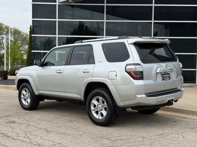 Used 2023 Toyota 4Runner SR5 Premium w/ Moonroof Package AWD/4WD image 5