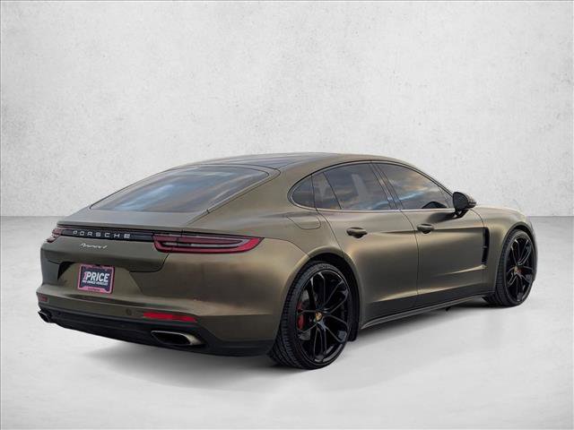 Used 2018 Porsche Panamera 4 image 5