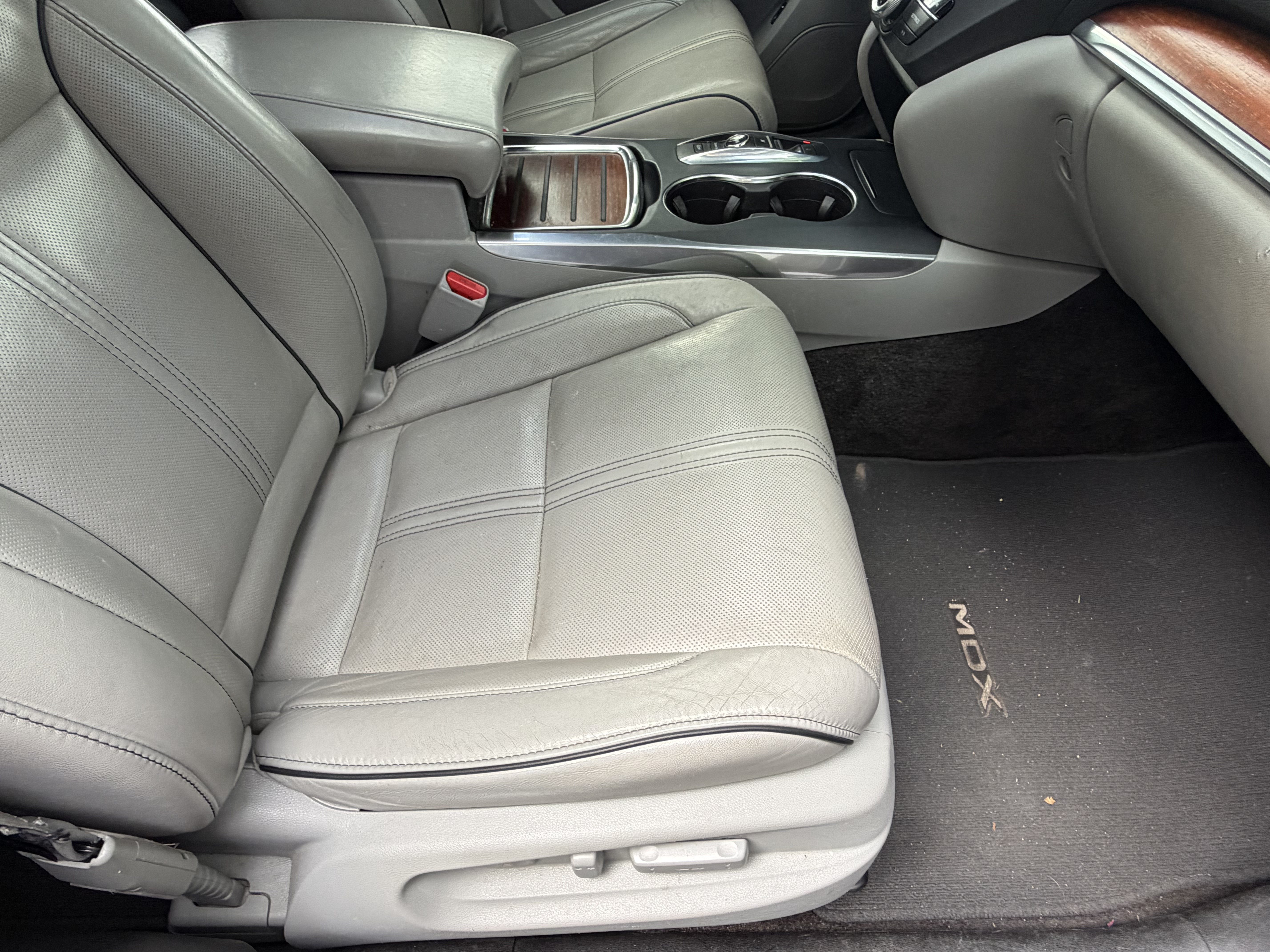 Used 2018 Acura MDX FWD w/ Advance Package image 43