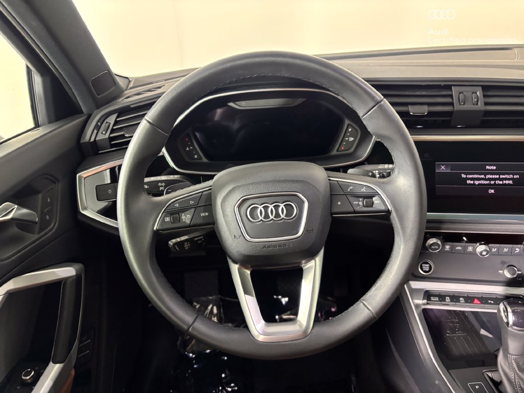 Used 2025 Audi Q3 2.0T Premium Plus w/ Premium Plus Package AWD/4WD image 19