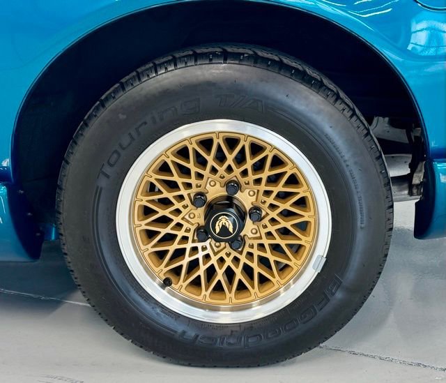 Used 1992 Pontiac Firebird Formula image 12