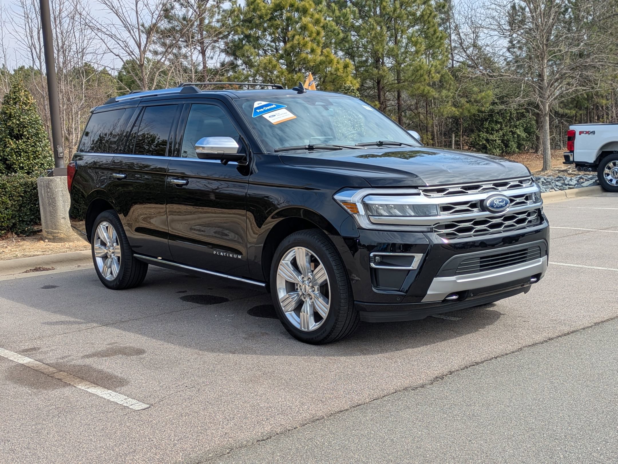Certified 2024 Ford Expedition Platinum image 2