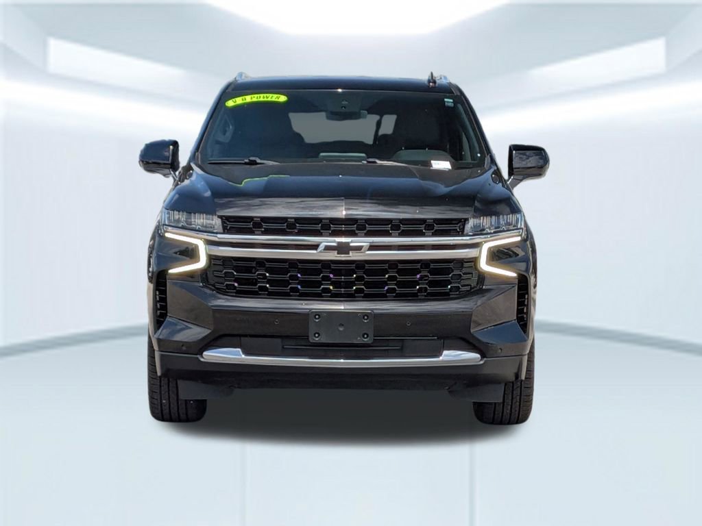 Used 2023 Chevrolet Suburban LS w/ Driver Alert Package image 11