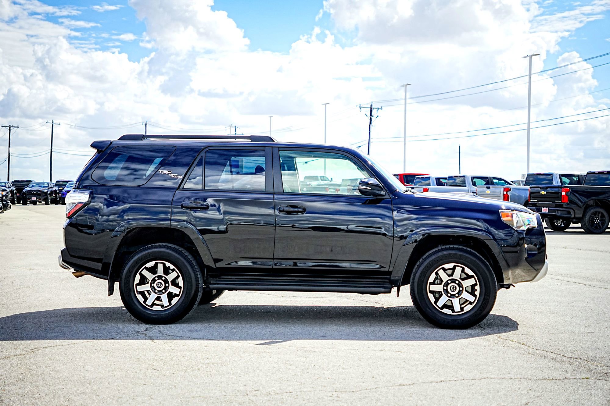 Used 2024 Toyota 4Runner TRD Off-Road Premium image 6