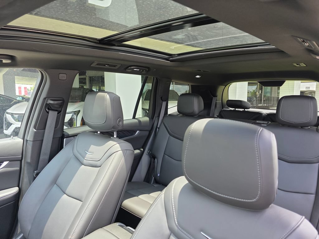 New 2025 Cadillac XT6 Premium Luxury FWD image 19