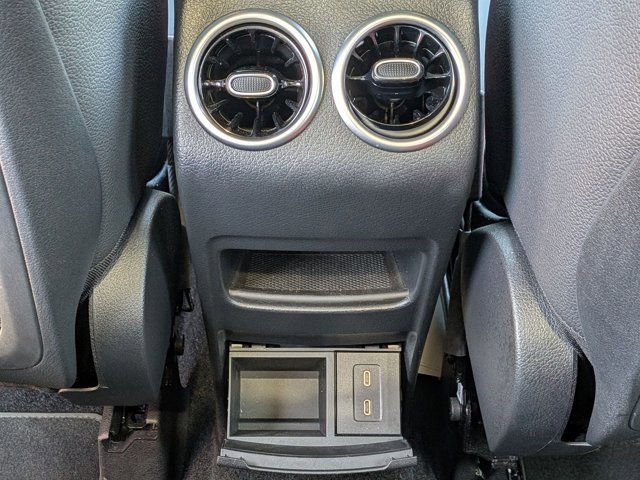 Used 2024 Mercedes-Benz GLA 35 AMG 4MATIC image 17