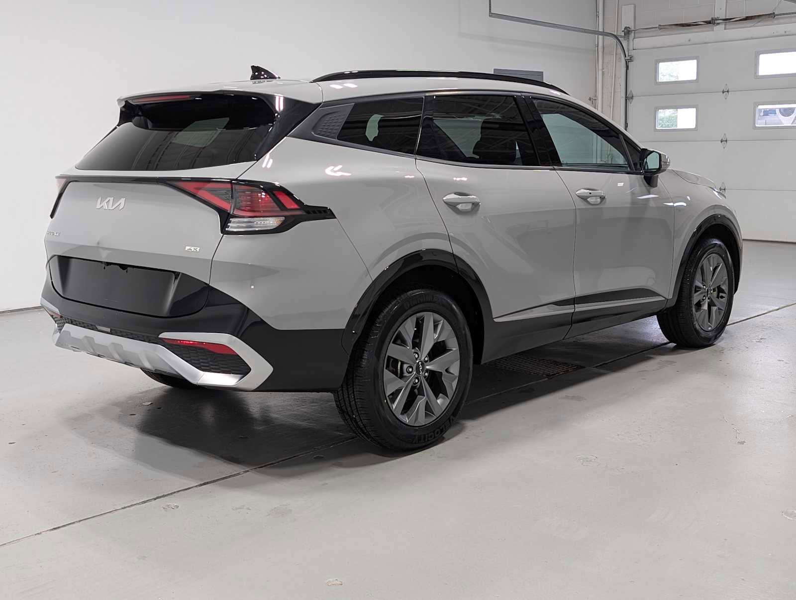Certified 2023 Kia Sportage SX AWD/4WD image 8