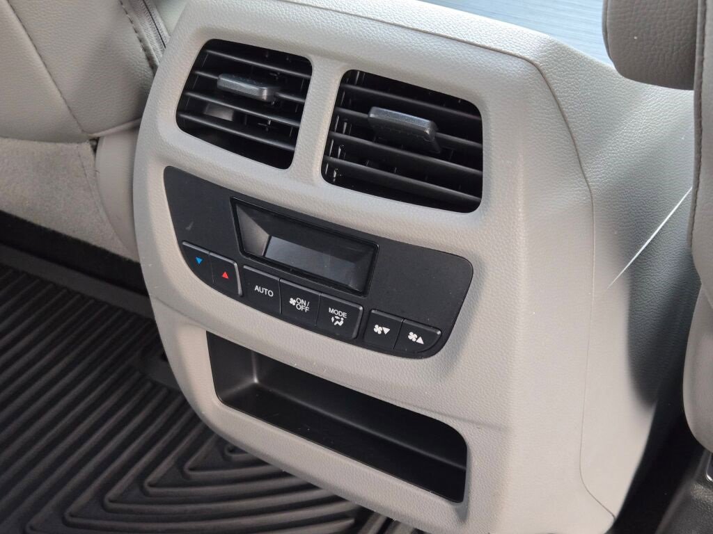 Used 2018 Honda Pilot EX-L image 9