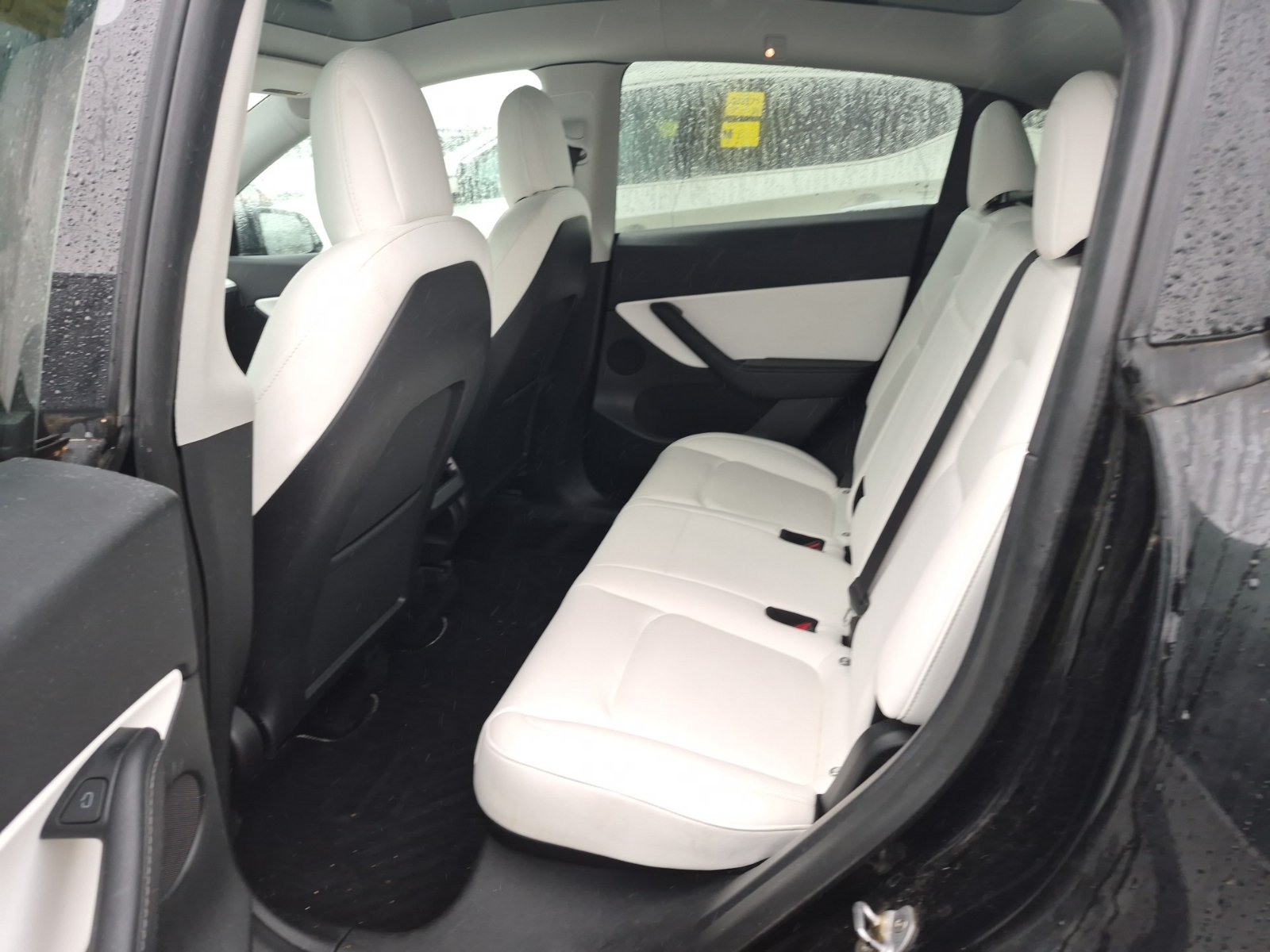 Used 2022 Tesla Model Y Performance AWD/4WD image 11