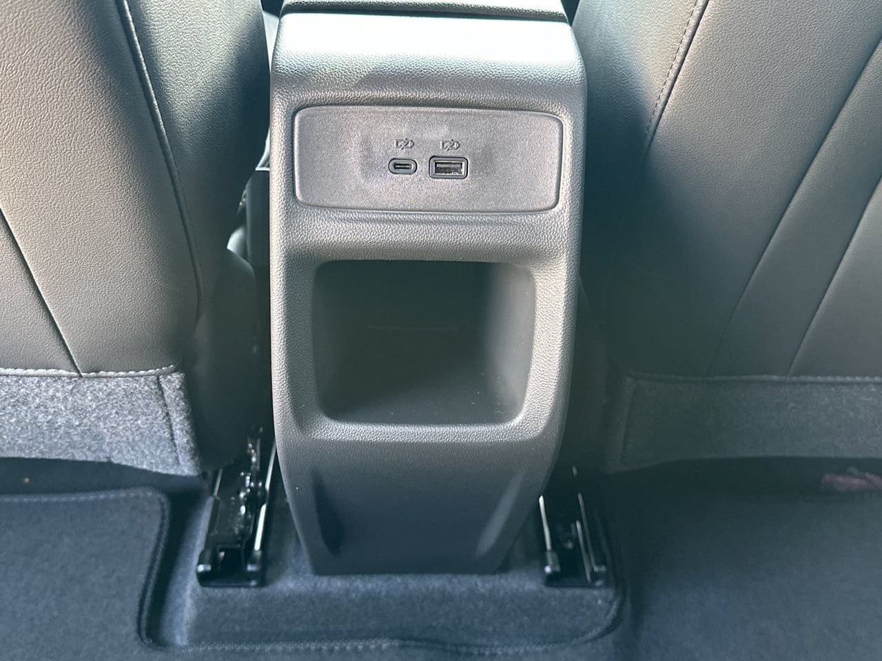 New 2026 Chevrolet Trax LT w/ LT Convenience Package FWD image 26