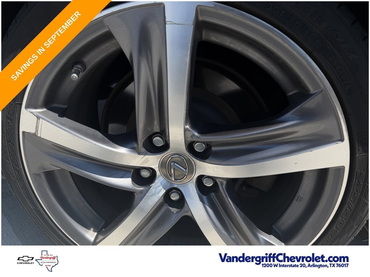 Used 2017 Lexus IS 200t w/ Premium Package RWD image 9
