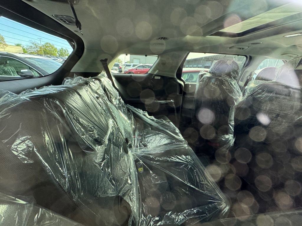 New 2026 Kia Carnival SX Prestige image 5