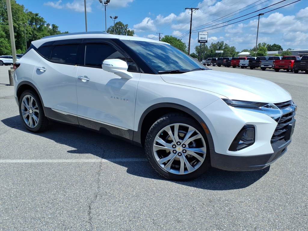 Used 2022 Chevrolet Blazer Premier w/ Enhanced Convenience Package AWD/4WD image 2