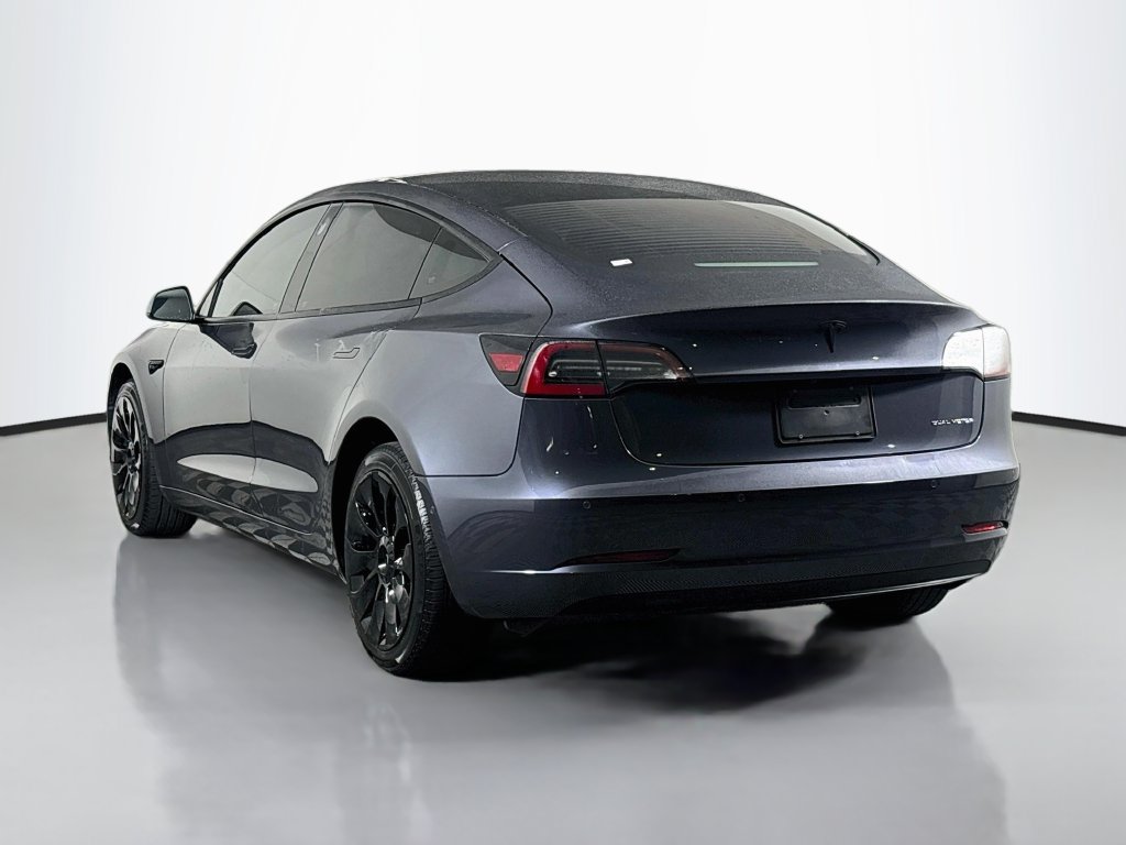Used 2022 Tesla Model 3 Long Range AWD/4WD image 5
