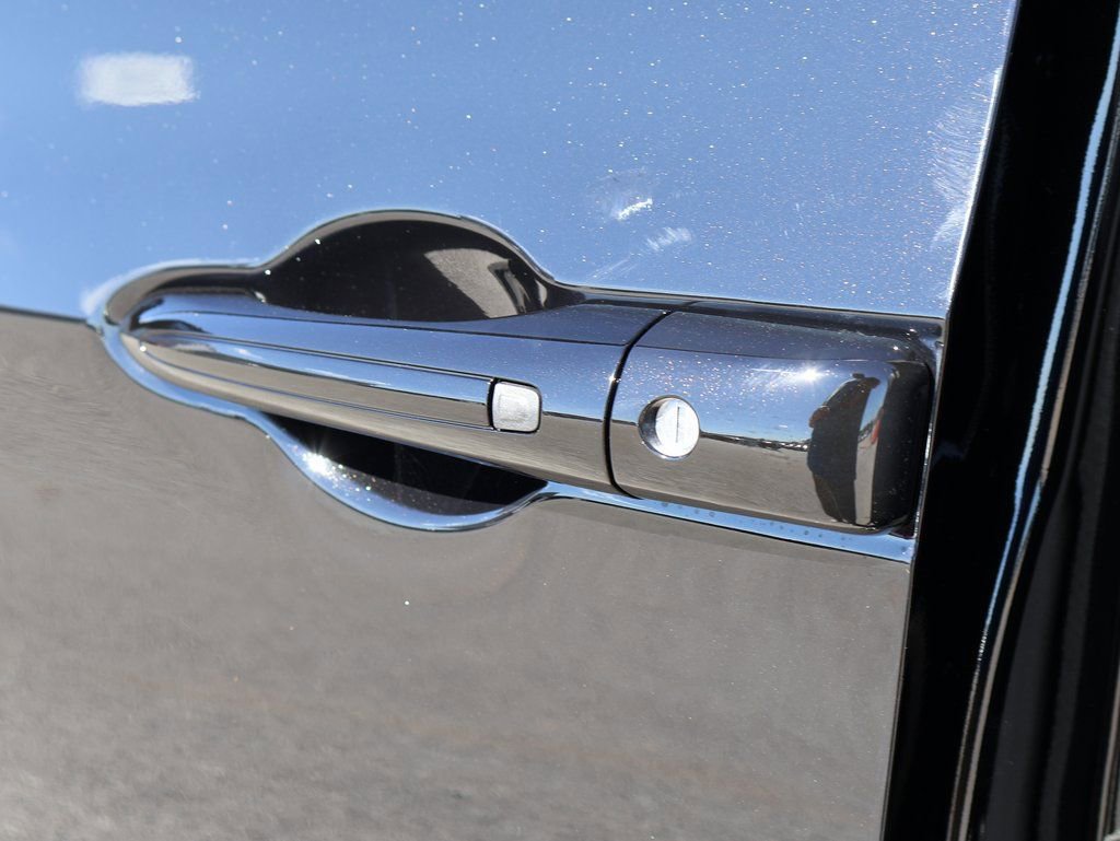 New 2026 Chrysler Pacifica Select FWD image 19