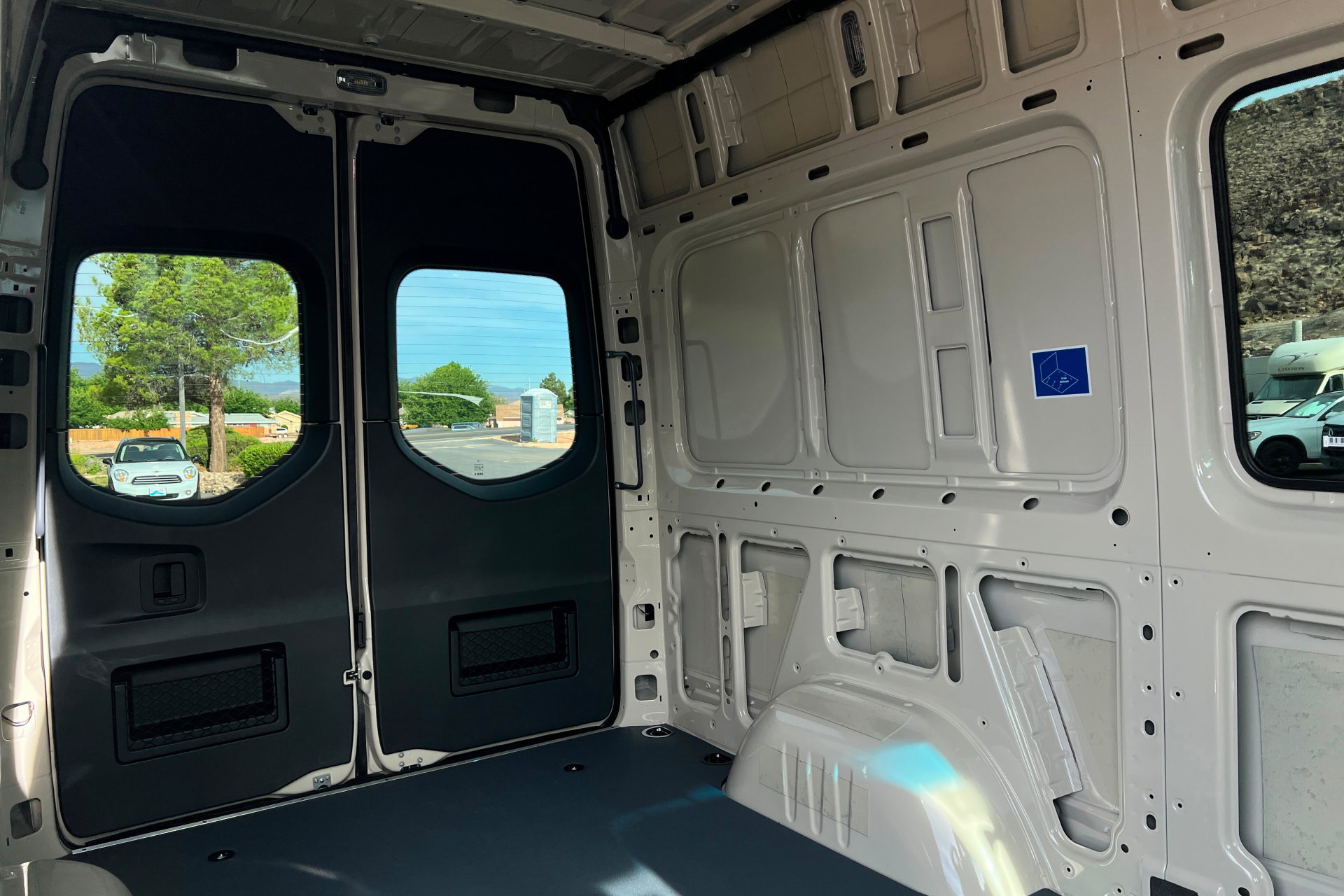 New 2026 Mercedes-Benz Sprinter 2500 image 19