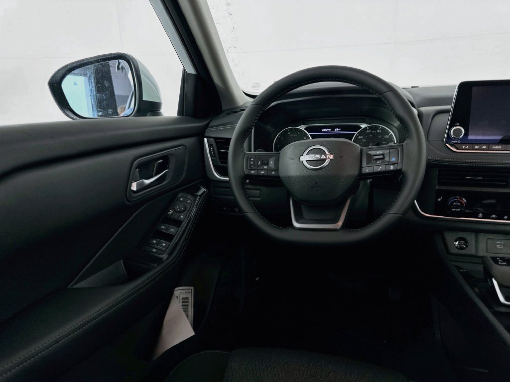 New 2027 Nissan Rogue SV w/ Cold Weather Package AWD/4WD image 29