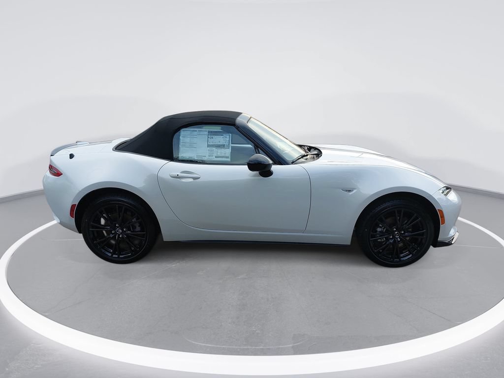 New 2026 MAZDA MX-5 Miata Club w/ Interior Package RWD image 4