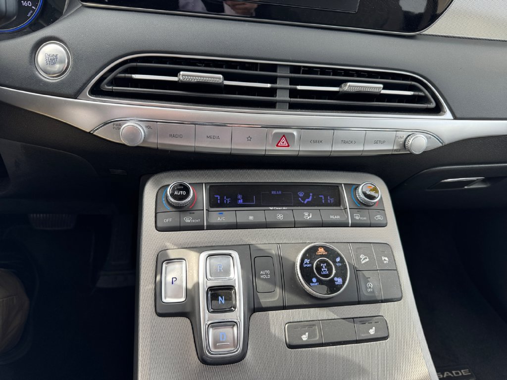 Used 2021 Hyundai Palisade SEL AWD/4WD image 16