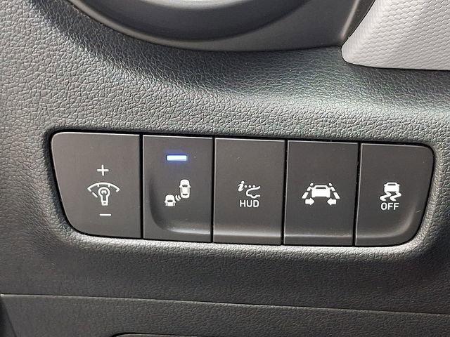 Used 2021 Hyundai Kona Ultimate AWD/4WD image 28