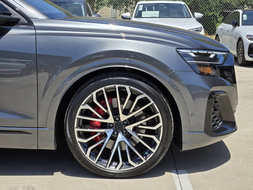 New 2026 Audi SQ8 Premium Plus AWD/4WD image 13